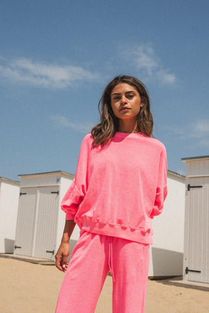 SYDNEY SWEATER - Neon Pink