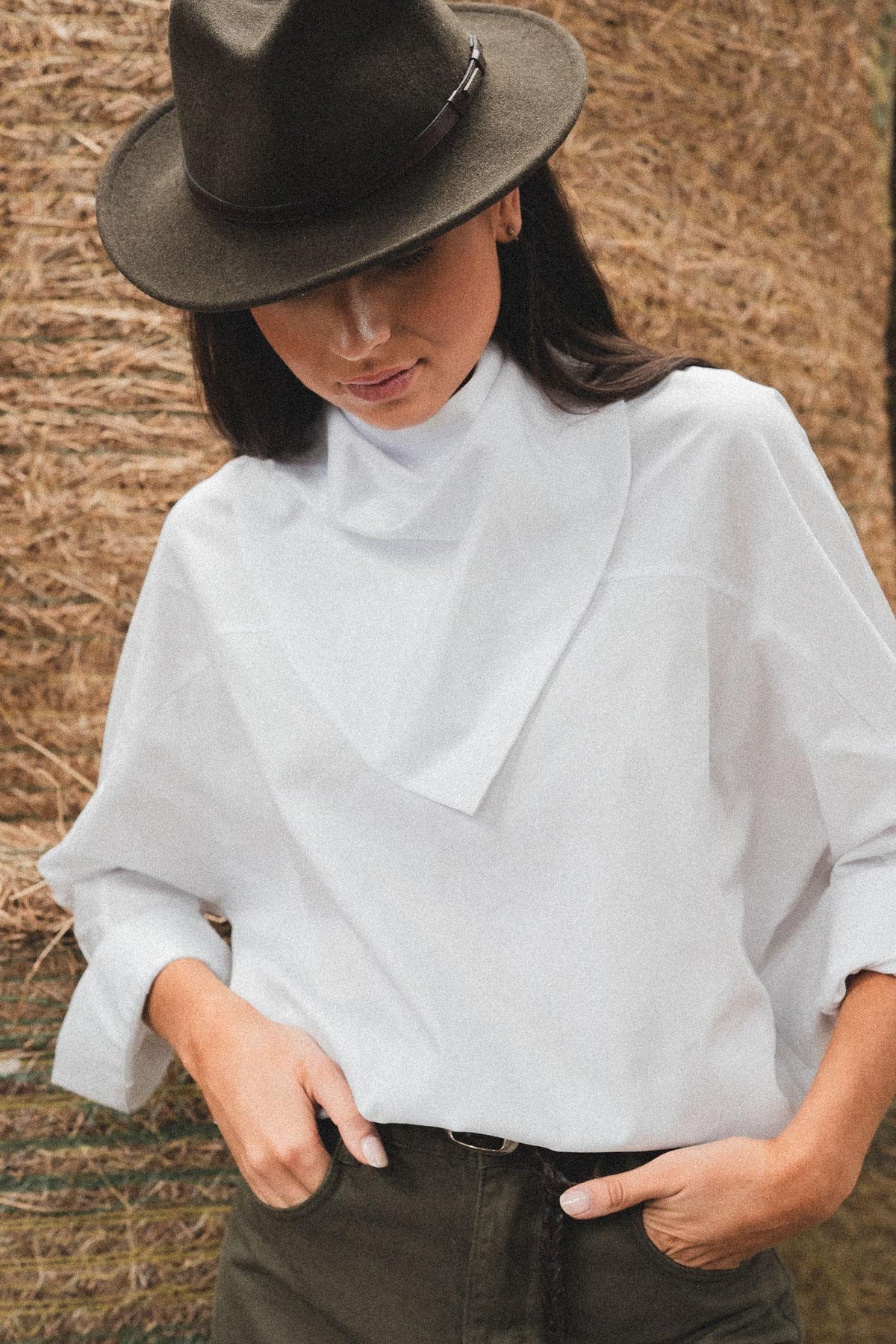 BERLIN - Oversized scarf blouse - White