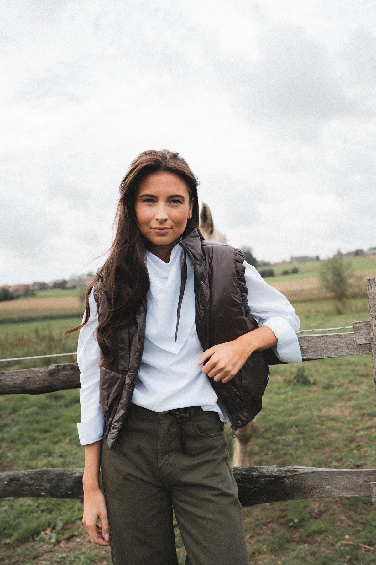 GALAXY - Cropped bodywarmer - Brown