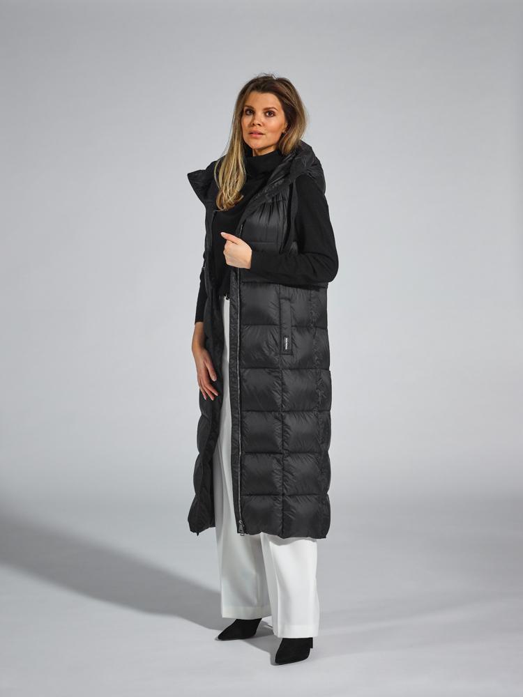 SUN - Sleeveless Long Down - Black